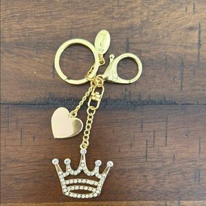 Hallmark crown keychain